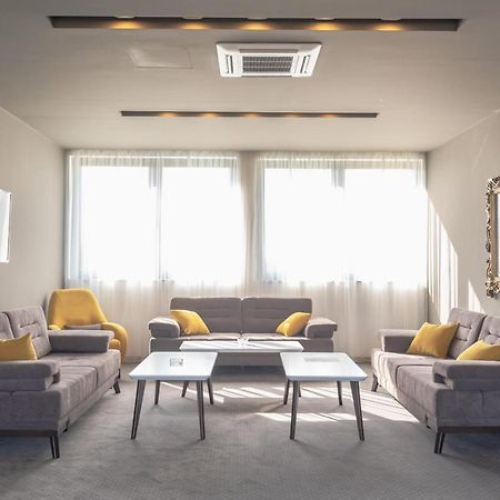Hotel Stobex Loznica Extérieur photo