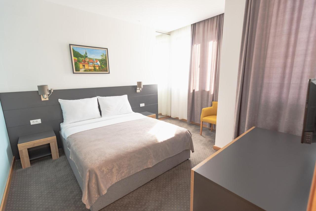 Hotel Stobex Loznica Chambre photo