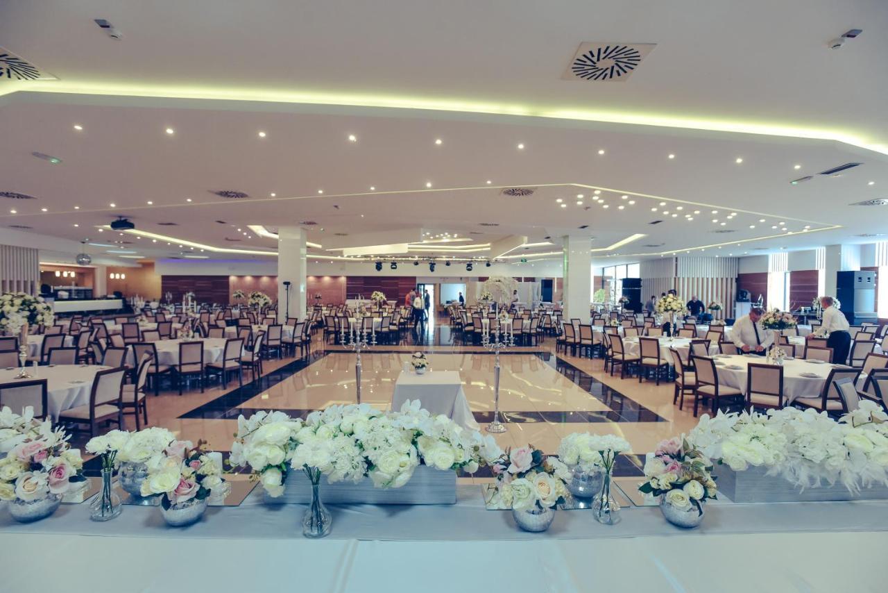 Hotel Stobex Loznica Extérieur photo