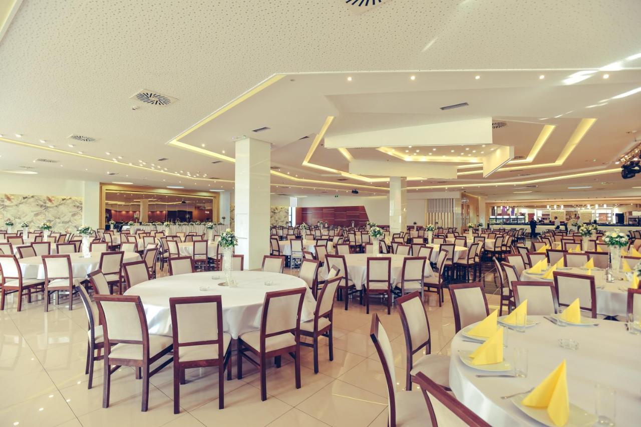 Hotel Stobex Loznica Extérieur photo