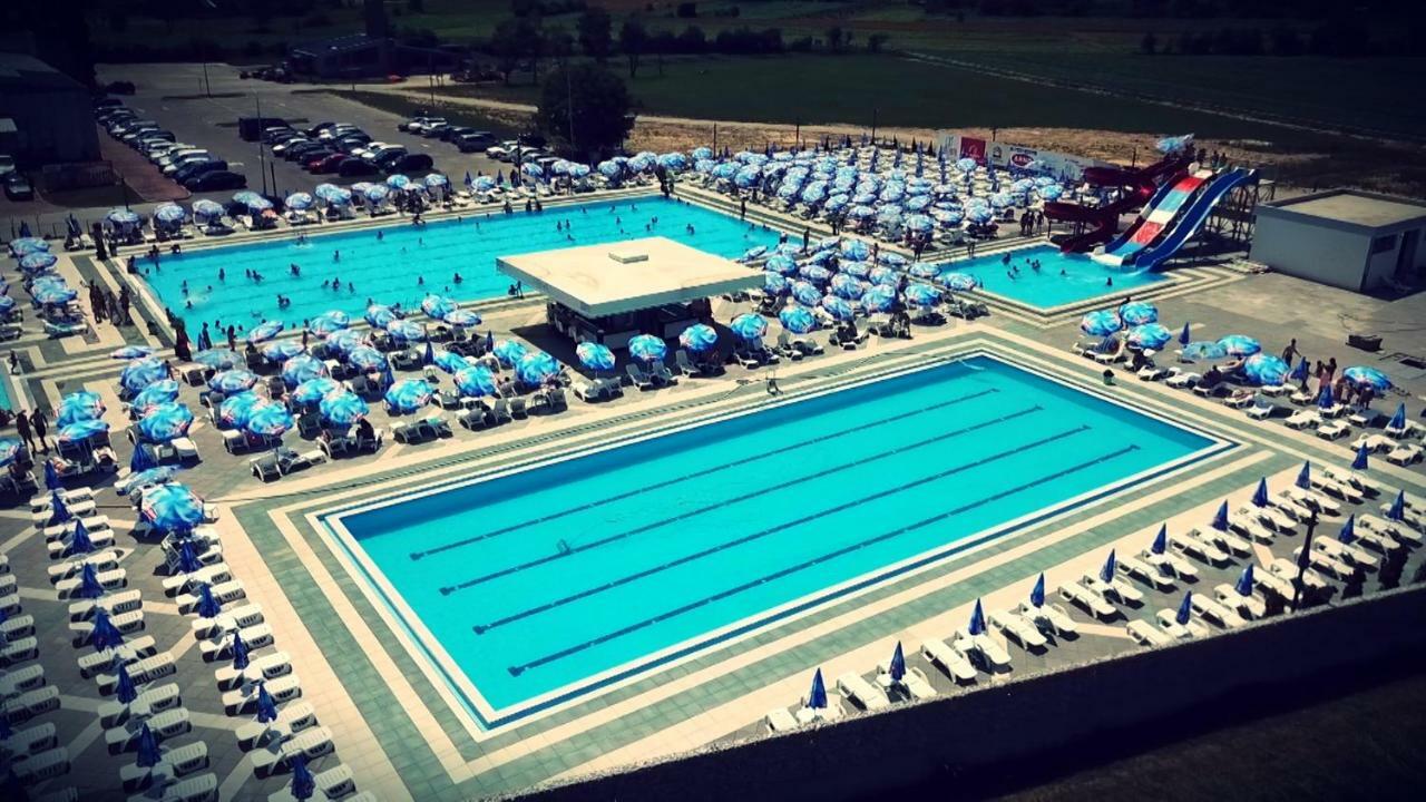 Hotel Stobex Loznica Extérieur photo
